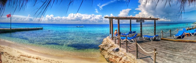 Playa Azul, Cozumel